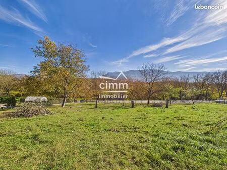 terrain 1000 m² morette