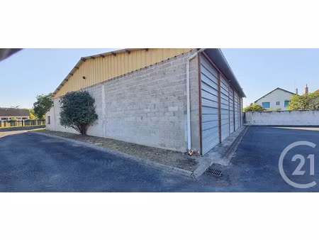 vente locaux professionnels à le pêchereau (36200)  236 000 €