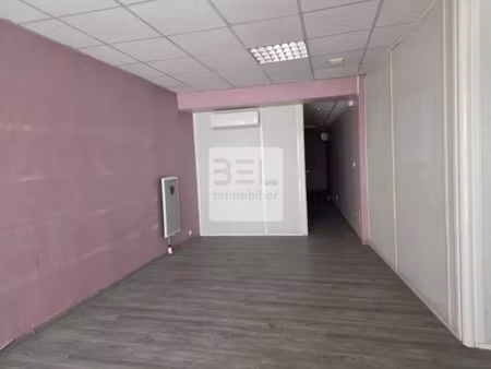 vente locaux professionnels 67.7 m² à bagnols-sur-ceze (30200)  69 900 €