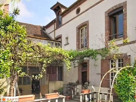 vente immeuble 248 m² à villeneuve-sur-yonne (89500)  142 000 €