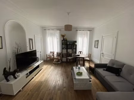 location appartement 2 pièces 70.38 m² à nuits-saint-georges (21700)  675 €