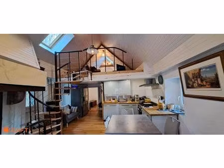 maison en vallee d'aspe en bord de riviere a 20min d'oloron sainte-marie