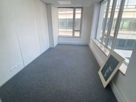 bureau de prestige de 1200 m2 en location - colombes  france