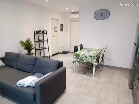 appartement a l'anne meuble 46m2 sete climatise quartier des puces