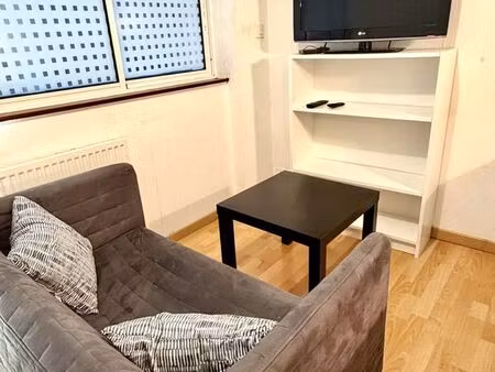 studio meublé triangle d'or siam fac hôpital tv wifi 7