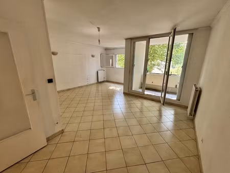 location meublée appartement 4 pièces 78 m² à champigny-sur-marne (94500)  1 300 €