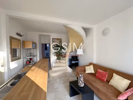 location meublée appartement 2 pièces 32 m² à garches (92380)  1 250 €
