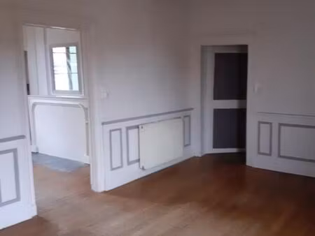 appartement 2 pièces 61 m²