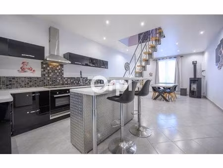 maison auby 139 m² t-5 à vendre  164 200 €