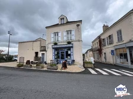 vente bureaux et commerces à ancenis (44150) : à vendre / 250m² ancenis