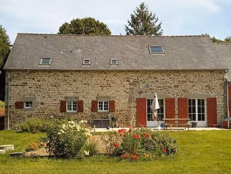 vente longère et corps de ferme à vieux-viel (35610) : à vendre / 226m² vieux-viel