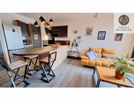 appartement neuf avec deux garages et deux balcons rare à