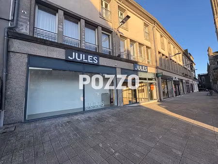 vente bureaux et commerces à coutances (50200) : à vendre / 185m² coutances