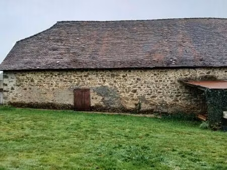 grange et 15 hectares de terres agricoles attenantes
