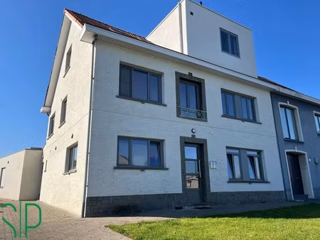 appartement te huur in geel met 1 slaapkamer