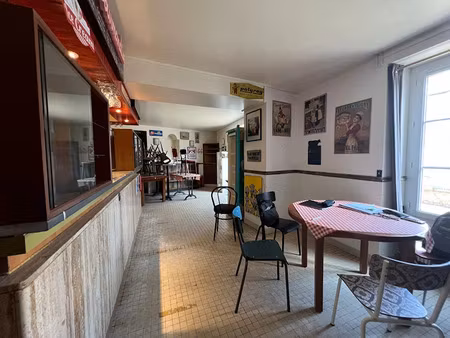 vente immeuble 5 pièces 147 m² à lhommaizé (86410)  147 900 €