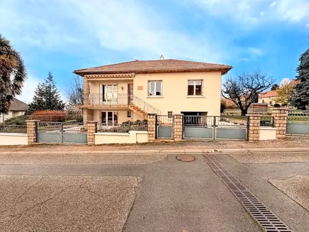 vente maison 5 pièces 142 m² à creuzier-le-vieux (03300)  212 000 €
