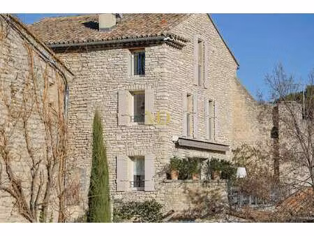maison de luxe à vendre à goult : 1 170 000 € | 165m²