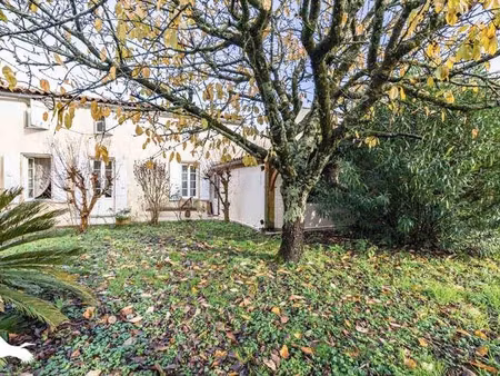 vente maison 4 pièces 140 m² à tonnay-charente (17430)  223 650 €