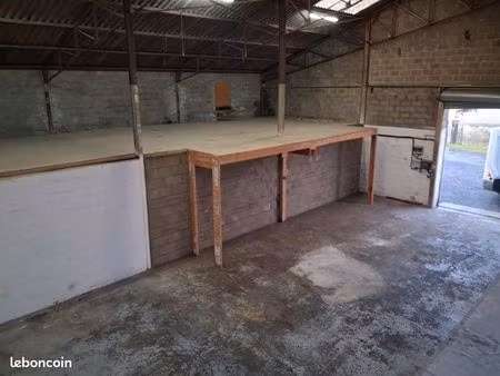 local de stockage ou garage