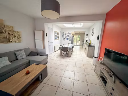 vente maison 4 pièces 92 m² à leers (59115)  249 000 €