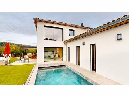 villa d'architecte contemporaine - élégance  lumière & art de vivre à la motte
