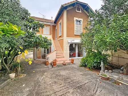 vente maison 4 pièces 82 m² à villeneuve-les-avignon (30400)  295 000 €