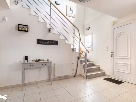 vente maison 8 pièces 177 m² à saint-léonard-de-noblat (87400)  389 610 €