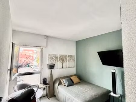 location appartement 1 pièce 17 m² à agde (34300)