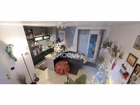 mezieres sur seine - 2 pièces duplex en rez de jardin (bien vendu loué)