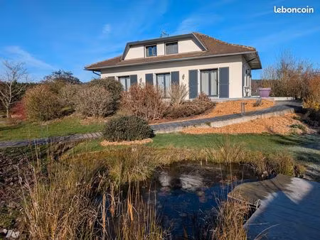 maison 6 pièces 123 m²