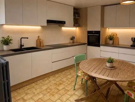 maison 7 pièces 110 m²