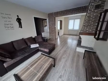 maison 4 pièces 85 m²