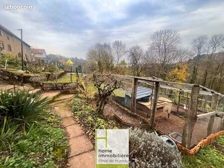 maison 5 pièces 148 m²