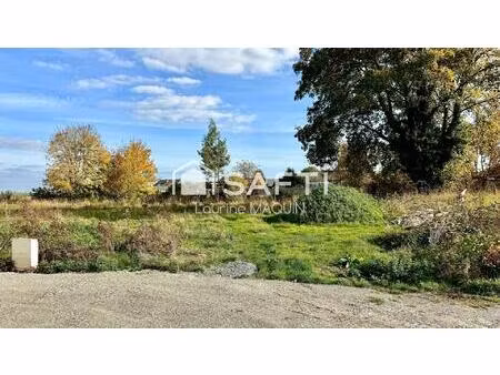 terrain à bâtir d'une façade de 21 m - en retrait