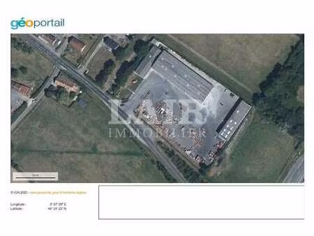 location bureaux et commerces à alençon (61000) : à louer / 2950m² alençon
