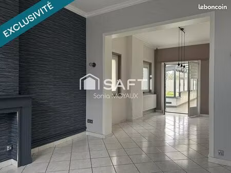 maison 6 pièces 105 m²