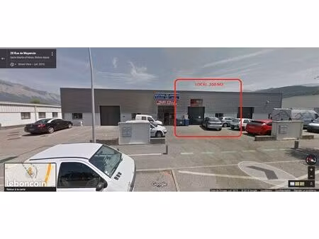 local 200 m2 gieres 38