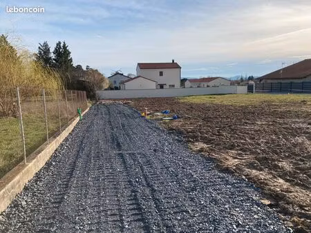 terrain constructible 518m²
