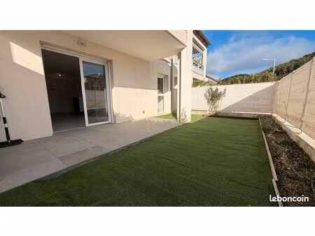 appartement de 44 m² +terrasse et jardin 30 m²