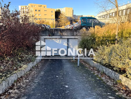 stationnement à vendre 9900€ - rennes 35200