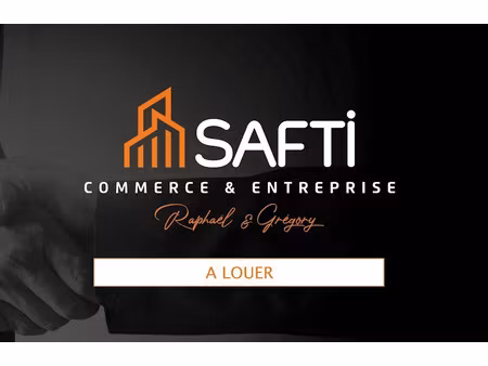 location locaux professionnels 450 m² à draguignan (83300)  6 567 €