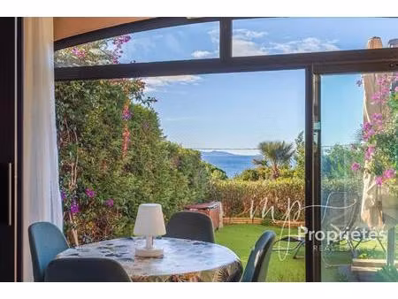 appartement à vendre -rayol canadel sur mer appartement 2 pièces avec jardin vue mer