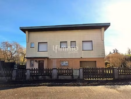 maison de plain-pied surélevé au fort potentiel