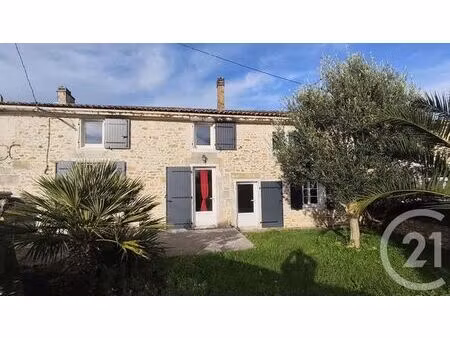 maison à vendre - 5 pièces - 172 65 m2 - varzay - 17 - poitou-charentes