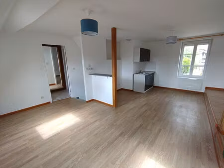 location appartement 3 pièces 52m²