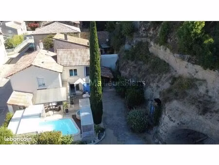 maison 6 pièces 140 m²