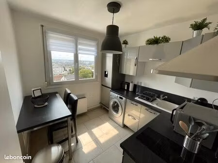 apt 2 pieces meuble de 42.24m² en excellent etat