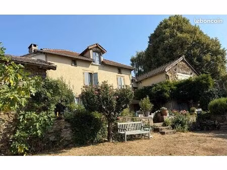 maison 5 pièces 193 m²