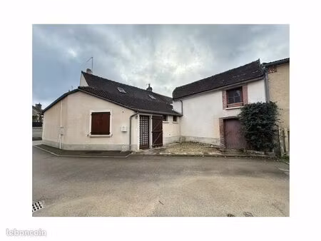 maison de village 3 pièces 82 m²